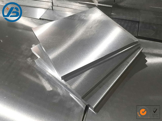 Largeur de 1000 mm à 3000 mm L'allongement de la feuille en alliage de magnésium ≥ 10% Coefficient d'expansion thermique 25 fois 10 à moins 6 par Kelvin